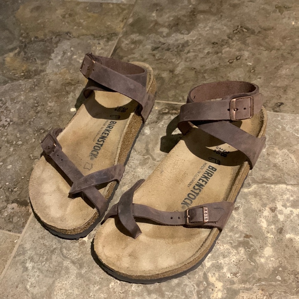 Birkenstock Yara oiled leather sandal size 38